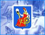 ></p><p class=c_tn></p><p class=c_tn></p><p class=c_tn></p><p class=c_tn>Доходы в бюджет от совместной деятельности с китайцами дело далекого будущего, а городская власть в деньгах нуждается уже сегодня. Громадный долг города перед Ивэнерго вынуждает Александра Грошева лично возглавлять координационный совет по налогам и сборам, куда раз в месяц приглашаются главные должники в муниципальную казну. За время каникул депутатов городской думы зал заседаний, где проходят пленарные заседания, преобразился. Белые стены, новые столы и стулья, навесной потолок. Решению проблем, впрочем, евроремонт не способствует. Число приглашенных на совет директоров предприятий, не спешащих платить налоги в городской бюджет, с каждым месяцем не уменьшается, как и совокупные суммы долга.  Сегодня на ковер были вызваны десять руководителей, налоговая инспекция не дополучила с них почти пятнадцать миллионов рублей. По краям длинного стола, напротив друг друга - ивановский мэр и череда ответчиков, вопросы градоначальника всегда одинаковы: «Когда рассчитаетесь?», ответы должников тоже традиционны: «С сентября мы подаем документы на реструктуризацию долгов, поэтому к этому дню все текущие платежи, конечно, погасим».</p><p class=c_tn>Заученную фразу, как молитву, повторяли все без исключения приглашенные в городскую администрацию, но надо признать, что это не только удачный ответ для провинившихся. Обещания большинства расплатиться с казной, максимум через месяц обусловлено отнюдь не желанием вникнуть в городские проблемы, а обыкновенным расчетом. Почти все предприятия сейчас находятся в стадии банкротства. Согласно закону, чтобы прийти к мировому соглашению и списать старые долги, к моменту реструктуризации надо  иметь ноль в графе  текущие платежи. Поэтому так легко соглашались жесткие директора с претензиями мягкого мэра, поэтому так недолго продолжался разбор полетов.</p><p class=c_tn></p><p class=c_tn></p>
	
		<div class=