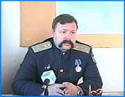 ></p><p class=c_tn>Ивановские казаки скоро получат все полномочия для несения государственной службы. Об этом заявил сегодня атаман Ивановского областного отдела Центрального казачьего войска Евгений Аршинов. Документ о включении Ивановского областного отдела Центрального казачьего войска в государственный реестр казачьих войск будет подписан в ближайшее время. Это даст ивановским казакам право на несение государственной службы, создание казачьего кадетского корпуса и многое другое. </p><p class=c_tn>До сих пор ивановские казаки занимались в основном культурной деятельностью.  Пора осваивать новые горизонты, считает глава ивановского казачества Евгений Аршинов. </p><p class=c_tn>Сейчас заканчивается разработка по передаче казакам 2,5 тысяч гектаров земли вокруг опытного хозяйства Богородское с целью построить на этой территории общинное хозяйство. </p><p class=c_tn>Это лишь начало проекта. Планируется, что в дальнейшем на территории области будут созданы и другие подобные хозяйства, в том числе и для переселенцев. </p><p class=c_tn>Значимое место в плане действий местного казачества отводится и экологической службе - например, созданию культурной зоны отдыха вокруг Уводского водохранилища. </p><p class=c_tn>Когда местные казаки будут включены в государственный реестр, они также получат право на определенные льготы и средства на реализацию проектов.</p>
	
		<div class=