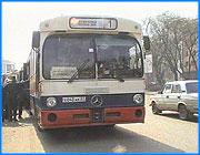 ></p><p class=c_tn>В ближайшее время ивановцев ждет сюрприз. На этот раз не очень приятный. С 1 июля повысится плата за проезд в городском общественном транспорте. </p><p class=c_tn>Буквально через полторы недели пассажирам придется выкладывать из кошельков уже не 3 рубля 50 копеек, а 4 рубля. Пока еще постановление о повышении платы за проезд  мэром не подписано. Но решение уже принято. Вызвано это недавним ростом цен на бензин и электроэнергию. Плату за проезд поднимает и Трамвайно-троллейбусное управление и ПАТП 1.</p><p class=c_tn>ПАТП здесь заинтересован больше всех, потому что они несут убытки ежедневно из-за повышения цен на бензин. В свою очередь ТТУ несет миллионные убытки после апрельского повышения цен на электроэнергию. Увеличение стоимости проезда позволит управлению лишь компенсировать их. </p><p class=c_tn>Еще одна причина роста платы - льготники. Деньги на них из федерального бюджета поступают не в полном объеме. Сейчас льготники составляют 45 % всех пассажиров. Причем в муниципальном общественном транспорте - трамваях и троллейбусах - к их числу относят школьников и студентов. Автобусное предприятие от практики продажи льготных проездных билетов отказалось давно. </p><p class=c_tn>То, что плату за проезд снова меняют, пассажиров уже не удивляет - это происходит все чаще. Со времени предыдущего повышения прошло всего лишь полгода. </p><p class=c_tn>Вслед за общественным транспортом, цены на билеты поднимутся и в маршрутках. В этом не сомневаются ни пассажиры, ни городские чиновники.</p>
	
		<div class=