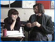 ></p><p class=c_tn>Впервые в истории Ивановского художественного училища здесь были устроены мастер-классы, которые провели московские специалисты. Со студентами дизайнерского отделения занимались профессора и доценты московского художественно-промышленного университета имени Строганова. В   училище заметили - старые опытные кадры постепенно уходят, а замену им находить  все труднее. Выпускники московских  вузов в провинцию не возвращаются.  И вот  профессора старейшего художественно-промышленного училища имени Строганова сами приехали в Иваново. Четыре дня они вели мастер-классы по промдизайну. Макеты оформления площади, графика плакатов, керамические сувениры - все это делалось в рамках губернаторской программы подготовки к  годовщине области.  </p><p class=c_tn>Проректор университета имени Строганова Николай Брызгов говорит, что задача художника взять увеличительное  стекло, и посмотреть на какой-то кусочек своего города, - как можно его сделать красивее, что можно сделать для благоустройства.</p><p class=c_tn>Сначала студенты рисовали проекты на бумаге. Потом сканировали и  доводили до ума на компьютере. Официальная эмблема праздника стала частью афиш и приглашений. А в соседнем классе делали макеты. Возможно, на несколько июньских дней преобразится площадь Пушкина. Есть несколько вариантов сцены,  павильонов и декоративных арок. </p><p class=c_tn>На площади будут продавать керамические фигурки. В текстильном городе глину решили совместить с ситцем. Получились барышни в платочках, уточки и даже вазы с оперением.  Студенты заметили - московские профессора делают ставку не на опеку, а на сотрудничество. </p><p class=c_tn>Уже обещано, что некоторые  проекты будут реализованы. Дизайнеров учат решать практические задачи в городской среде, в промышленности. И все же, работая с заказом от администрации, они первый раз решали  для себя проблему художник и власть. А следующие мастер-классы с участием москвичей пройдут на живописном отделении училища. </p><p class=c_av>Василий Когаловский</p>
	
		<div class=