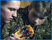 ></p><p class=c_tn>27 февраля состоялся областной слет клубов военно-патриотической ориентации для подростков. Организаторы призвали участников к дружескому общению между собой, но по сути превратили слет в соревнование команд с элементами строевой подготовки. Нынешний слет военизированных клубов - девятый.  Участников все больше, - ведь все больше становится кадетских и  военных классов. А недавно целый интердом чуть было не превратился в сплошной военно-патриотический клуб. С каждым годом мы становимся все подтянутей и красивей,- заявили организаторы. </p><p class=c_tn>Потом участников повели в зал и долго рассаживали. За это время они - ведь это, хоть и в форме, а просто дети, - успели и подраться, и заскучать. </p><p class=c_tn>Строевой шаг по сцене сменялся  приемами рукопашного боя, который казался бандитской поножовщиной. Для истинного ревнителя отечества нет ничего невозможного. Девушки в униформе совершали патриотические телодвижения под музыку. На самом же деле в таких клубах изучают не только шагистику, но еще технику, спасательное дело, основы медицинской помощи. Ведь туда приходят только те, кто так или иначе ориентирован на армию и службу. Часто они даже учатся в военных классах, - например, члены клуба Ракетчик из Шуи. </p><p class=c_tn>Педагоги зачастую даже не получают за руководство клубами денег. Ими движет исключительно чувство патриотизма. </p><p class=c_tn>Большую часть молодых людей  в такие  клубы не затащишь. А тем, кто намерен взять в руки оружие, придется выбирать между патриотизмом официальным и погромным. Ничего иного им по сей день не предложено. </p><p class=c_av>Василий Когаловский</p>
	
		<div class=
