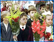></p><p class=c_tn>Похоже, родителям стоит поторопиться - к 1 сентября ожидается ощутимый рост цен на школьные принадлежности. Уже сейчас суммы, которые среднестатистическая российская семья тратит на то, чтобы снарядить своих чад в школу, измеряются тысячами. Вместе с одной из ивановских семей к новому учебному году готовилась корреспондент телекомпании «Барс»</p><p class=c_tn>Это уже не первый в преддверии учебного года поход семьи Зуевых по рынкам и магазинам города. Приобрести все и сразу, причем для двоих детей, - не по карману. В течение лета Наталья поэтапно закупала канцелярские товары, тетради и другие необходимые для школы вещи. Первая остановка у книжного лотка. Учебники в школе не выдают, а потому каждый год приходится покупать новые. Стоимость одной книги в среднем 140 рублей. На этот раз Наталья ограничилась покупкой трех учебников. «На двоих детей 23 книги где-то выходит в среднем. И книги очень дорогие. Где-то приблизительно больше трех тысяч выходит за все учебники на двоих», - говорит она.</p><p class=c_tn>Следующий пункт похода - палатка с сумками и рюкзаками. Дочка Катя идет в этом году в четвертый класс, а потому считает, что ходить с портфелем с изображением Барби ей уже не с руки. Долго не выбирает. Приобретенные только что учебники занимают в новом рюкзаке свое место. Эта покупка обходится Наталье в 400 рублей. Сыну Сергею рюкзак купили месяцем раньше. Чтобы приобрести что-то из одежды, семья Зуевых отправляется на рынок. Школьной формы в 15 школе, где учатся дети,  нет. Задача - купить что-то практичное, удобное и не очень дорогое. Выбор падает на джинсы. Сергей и Наталья явно довольны. Дошло дело и до обуви. Приглянувшиеся босоножки Катя тщательно примеряет. Мама явно против. Приходится уговаривать. Но перевес на стороне Натальи. Она доказывает, что обувь явно велика, придется выбрать что-то другое. Правда, в следующий раз. Двухчасовой поход по торговым точкам Иванова подходит к концу. Зуевы подводят итоги. «Ничего не купили, оставили полторы тысячи. А купили только рюкзак, джинсы, учебников остатки и все… А в общем где-то от 6 до 10 тысяч выходит двоих одеть в школу, вот просто одеть. Кто-то больше тратит, кто-то меньше», - подсчитывает Наталья.</p><p class=c_tn>По прогнозам экспертов, перед началом учебного года скидок на школьные товары ожидать не приходится. И даже напротив, портфели, тетради и ручки на рынках могут к этому времени подорожать еще как минимум на 10 %.</p><p class=c_av>Олеся Чирко</p>
	
		<div class=