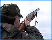 ></p><p class=c_tn>Сегодня по распоряжению оперативного штаба по борьбе с птичьим гриппом начался серологический мониторинг перелетных птиц. В течение дня сотрудники управления «Россельхознадзора» отстреливали пернатых, чтобы затем отправить тушки на экспертизу. Ее результаты могут затронуть интересы тысяч жителей области. </p><p class=c_tn>На один день сотрудники управления «Россельхознадзора» переведены на полувоенное положение. Всему причиной - мониторинг перелетных птиц на предмет заражения вирусом птичьего гриппа. Для этого в управлении создано 7 бригад, по числу инспектируемых районов. В каждой группе - по 5 охотников и один ветеринарный врач. Задача охотников - отстрелить несколько особей каждого из видов перелетных птиц, ветврач должен подготовить тушки для экспертизы. В оперативном штабе, по распоряжению которого и проводится мониторинг, полагают, что с птичьим гриппом лучше перестраховаться. Слишком велик риск в случае проникновения вируса на территорию области. Поэтому особое внимание уделяют информированию населения. «Если человек оказался в такой ситуации, то он обязательно должен сообщить в наше управление или в ветеринарную службу Ивановской области с указанием конкретного места, где он обнаружил падшую птицу, а мы, в свою очередь, примем меры по конкретным действиям», - сказал ведущий специалист отдела ветназдзора управления «Россельхознадзора» Дмитрий Голубев.  </p><p class=c_tn>Уже во вторник подстреленных птиц отправят во Владимирскую область на экспертизу. К концу этой недели будут известны результаты. Их с нетерпением будут ожидать не только штабисты, но примерно 15 тысяч охотников области. «Сейчас много дебатов - открывать эту охоту или нет. Вот данное мероприятие мониторинга и позволит более точно определиться - есть ли смысл открывать эту охоту или нет. Несколько предложений: не открывать охоту на гуся и селезня, а только на вальдшнепа, тетерева и глухаря. Возможно, на все виды закрыть охоту», - говорит зам. начальника отдела охотнадзора управления «Россельхознадзора» Евгений Жинкин.   </p><p class=c_tn>В планах областного управления «Россельхознадзора»  - провести еще один мониторинг в конце апреля. Специалисты полагают, что именно тогда будет окончательно понятно - миновал ли вирус птичьего гриппа нашу область. </p><p class=c_av>Андрей Кузьмичев</p>
	
		<div class=