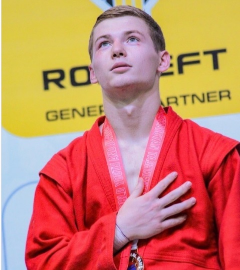 77.jpg