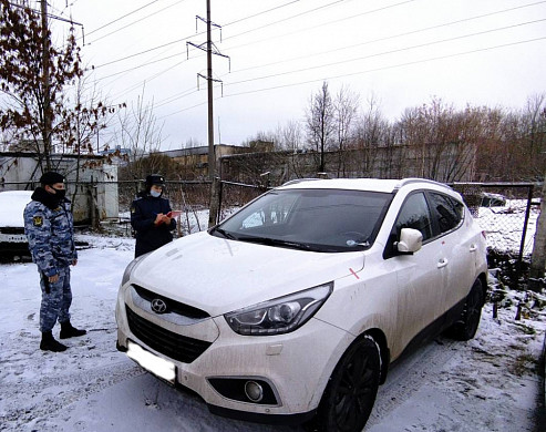 Ивановка лишилась иномарки из-за долга по кредиту