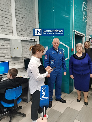Космонавт Олег Новицкий принял участие в закладке капсулы времени в Иванове