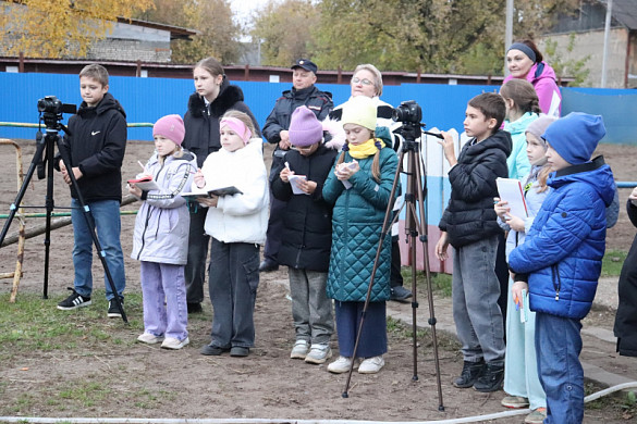 В Иванове маленьким журналистам показали буденновского жеребца