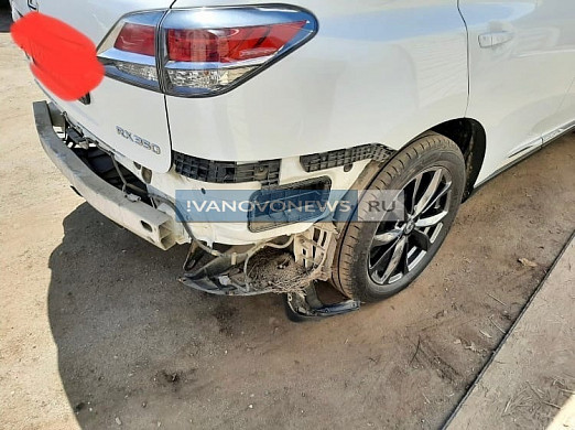 У жительницы Иванова под бампером «Лексуса» появились яйца