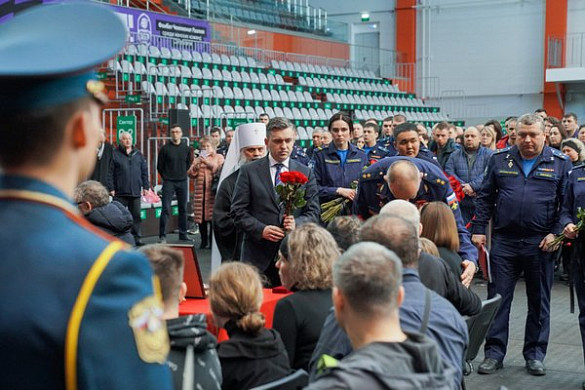 В Иванове простились с экипажем самолета А-50