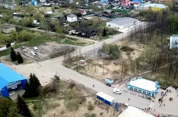  На Привокзальной площади Вичуги установят 11 скамеек из бруса лиственницы 