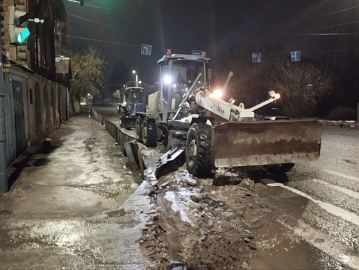 За ночь с ивановских улиц убрали 240 кубометров снега