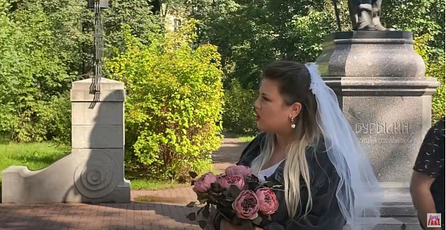 Ведущая шоу «Cake or fake» искала в Иванове женихов, а нашла протухший десерт
