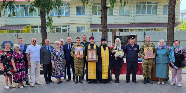  Ивановские росгвардейцы получили иконы с частицами мощей святых - покровителей русского воинства 