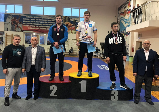 Ивановский спортсмен вышел в финал чемпионата России по греко-римской борьбе