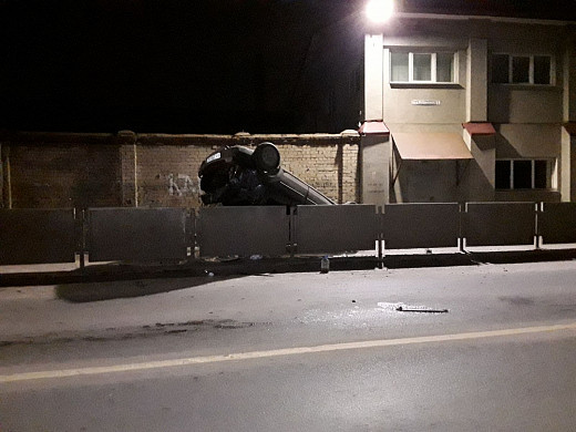 В Иванове в ночном ДТП погиб мужчина