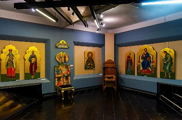  В Ивановской области открылась выставка иконостасов 