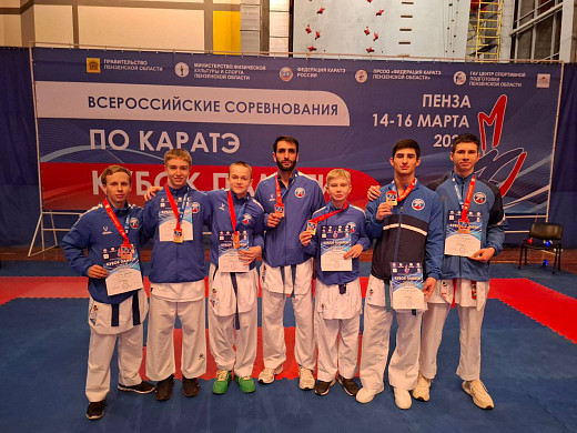 На всероссийских соревнования ивановские каратисты завоевали 15 наград 