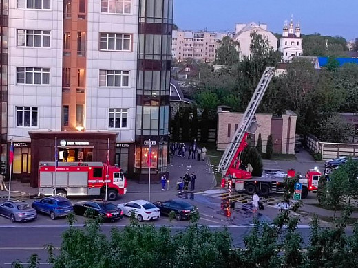 Пожарные эвакуировали 40 человек из гостиницы в Иванове