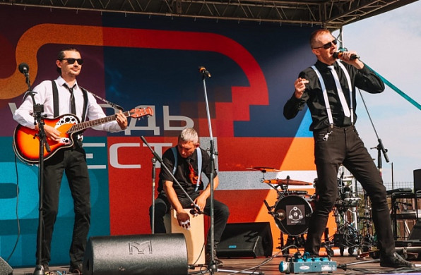 Лауреатами I степени фестиваля уличных музыкантов стали X Band и «ДуЭтоs»