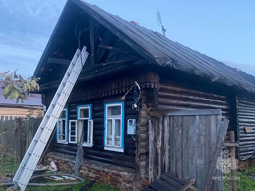  В Тейкове мужчина спас соседку из горящего дома 