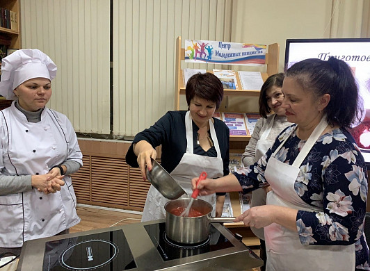 В Родниках прошел мастер-класс, посвященный тяжело больной девочке