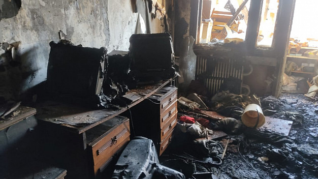 Три человека серьезно пострадали во время пожара в Ивановской области