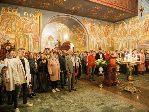 В Иванове в Успенском кафедральном соборе прошло Пасхальное богослужение