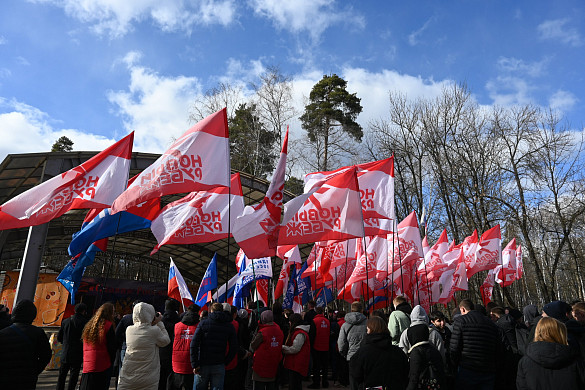 11-ю годовщину воссоединения Крыма с Россией в Иванове отметили митингом
