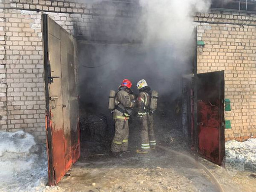  В Иванове из-за неисправной проводки сгорел склад с текстилем 