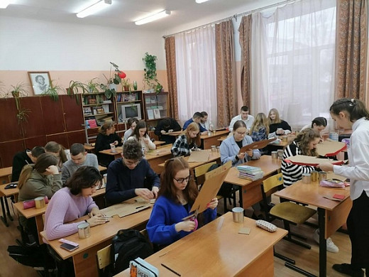 Ивановские активисты изготовили для наших бойцов 300 окопных свечей