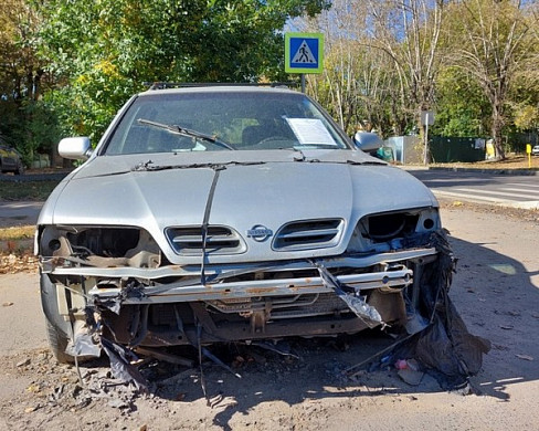  В Иванове у дома-корабля обнаружен брошенный автомобиль 