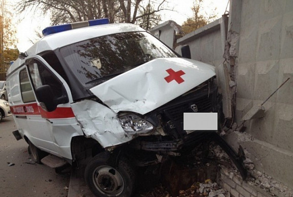 4 машины скорой помощи попали в ДТП в Ивановской области 