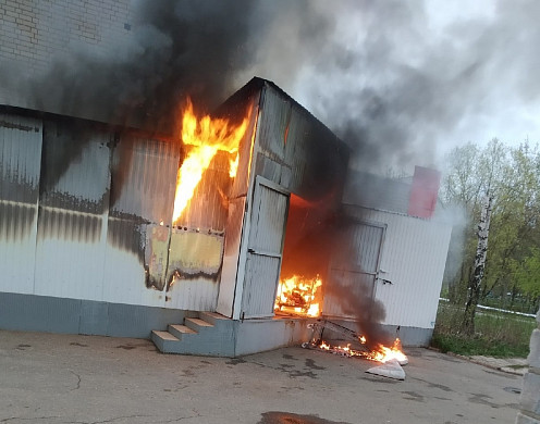 В Ивановской области сгорел склад «Магнита»