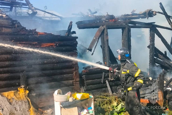 В Иванове сгорел нежилой частный дом
