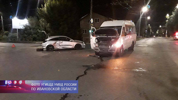  В Иванове в ДТП с автобусом пострадали 4 человека 