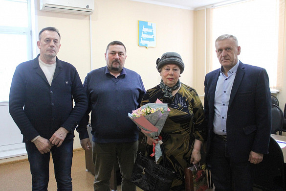 Ожидавшая почти 30 лет улучшения жилищных условий наволокчанка получила на 8 марта ключи от квартиры