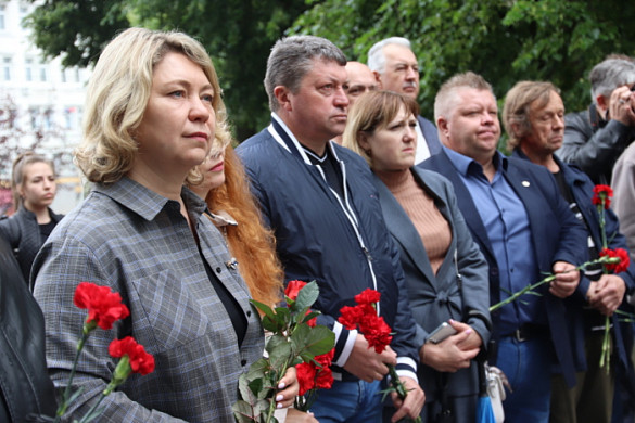 В Иванове почтили память ветеранов боевых действий