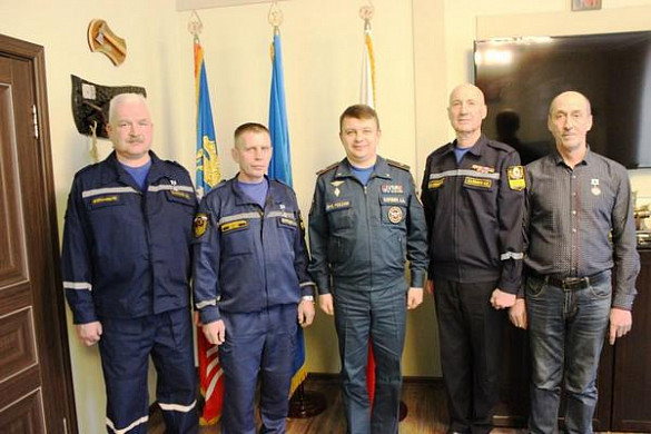  Пожарных Ильинского района наградили за спасение от огня двух деревень 