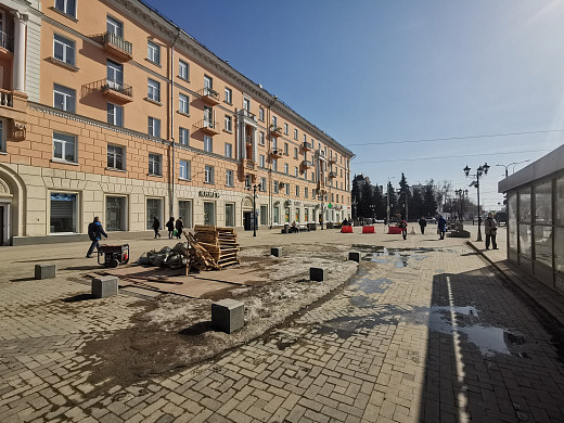  В Иванове на площади Ленина установят лавочки-качели 