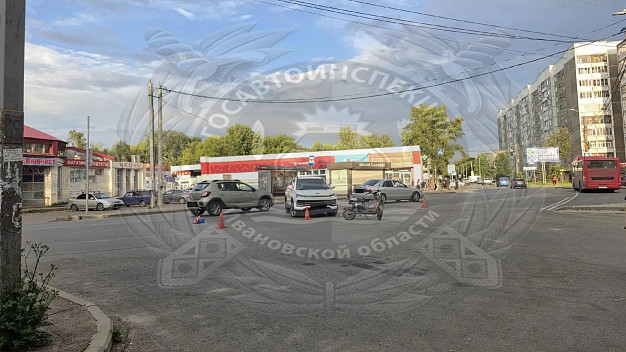 В Иванове за один день в ДТП попали водители электроскутера и электросамоката