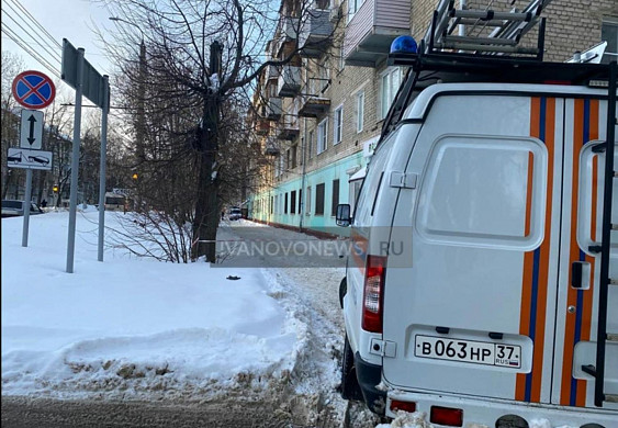  В Иванове на ребенка упала наледь 