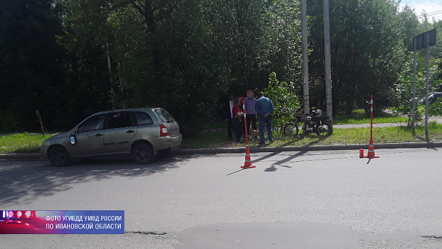 В Иванове 13-летний мопедист попал под машину