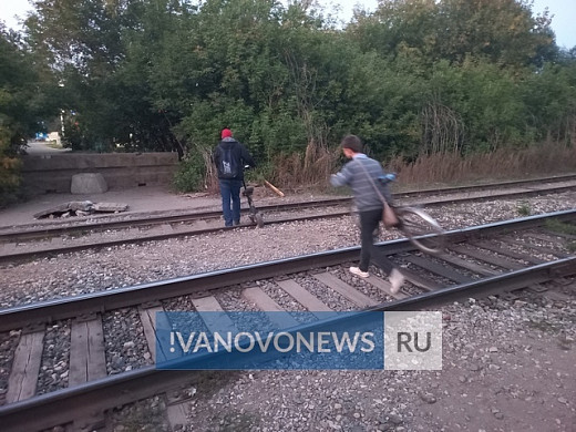 На железнодорожном переезде на улице Тимирязева в Иванове поставили бетонные блоки