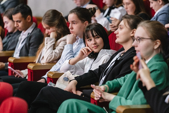 Ивановские студенты-международники попали в МИД России 
