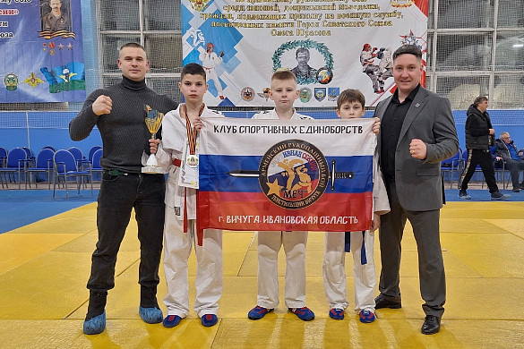 Ивановские спортсмены завоевали серебро на соревнованиях по армейскому рукопашному бою
