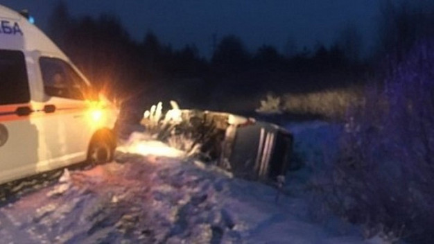 По дороге в Иваново перевернулся пассажирский автобус