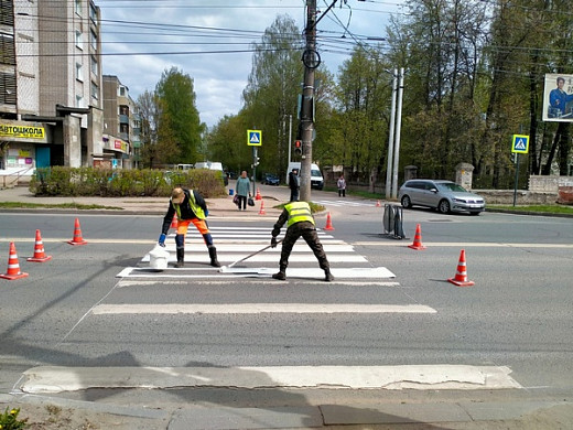  В Иванове началось обновление разметки пешеходных переходов 
