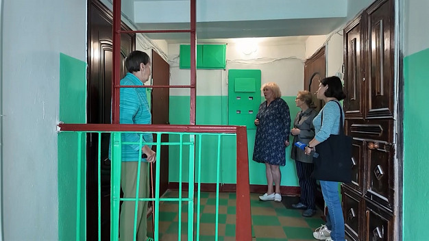 В Иванове умерла хозяйка квартиры, оставив в доме тараканов и мышей 