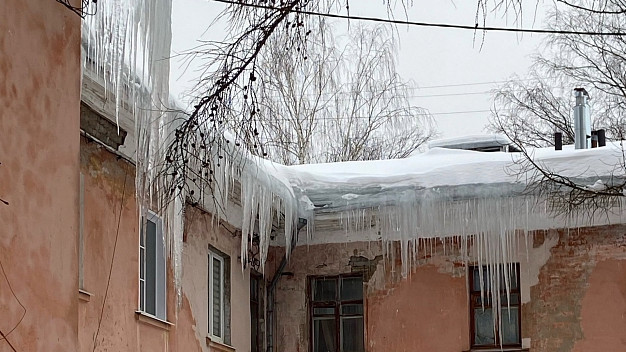 В Иванове управляющая компания оштрафована за нечищеные крыши