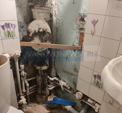  В селе Железнодорожный рушится многоквартирный дом 